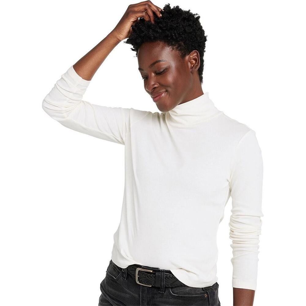 LL Bean Women's Medium Sailcloth Signature Lightweight Cotton Turtleneck B22-13